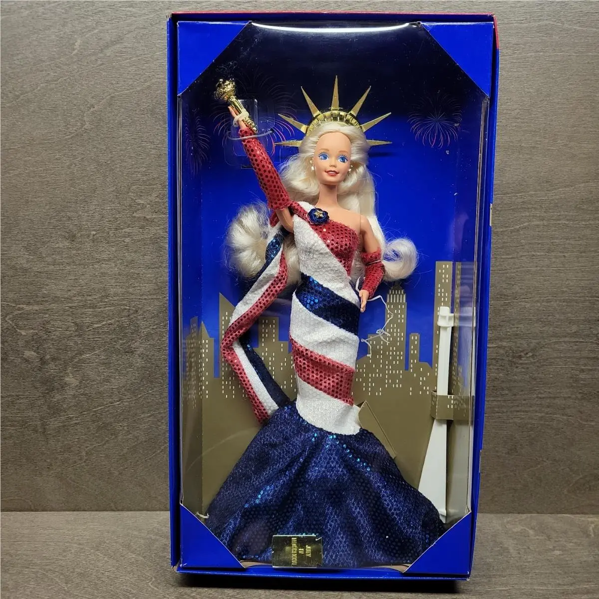 Statue of Liberty Barbie Doll Fao Schwarz Exclusive Limited Edition 1995 Mattel
