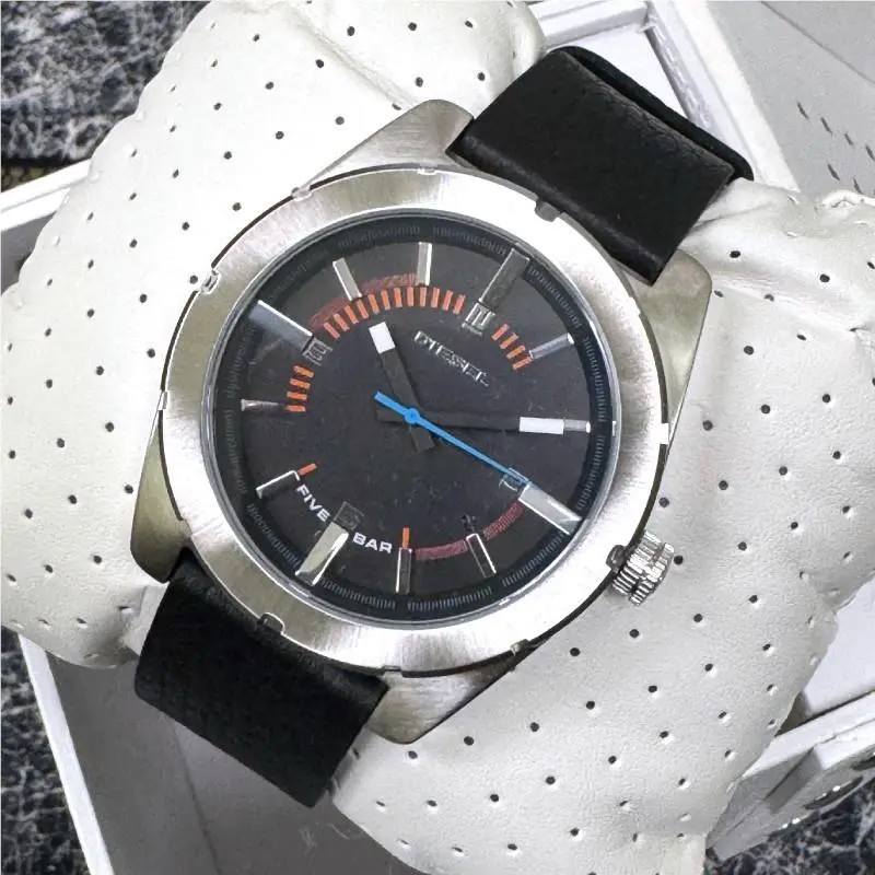 Diesel DZ1597 Men’s Analog Watch