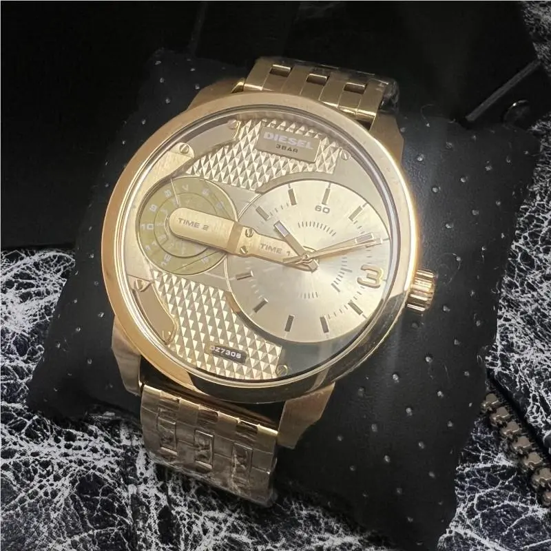 Men`s Watch Mini Daddy Gold DZ7306 by Diesel