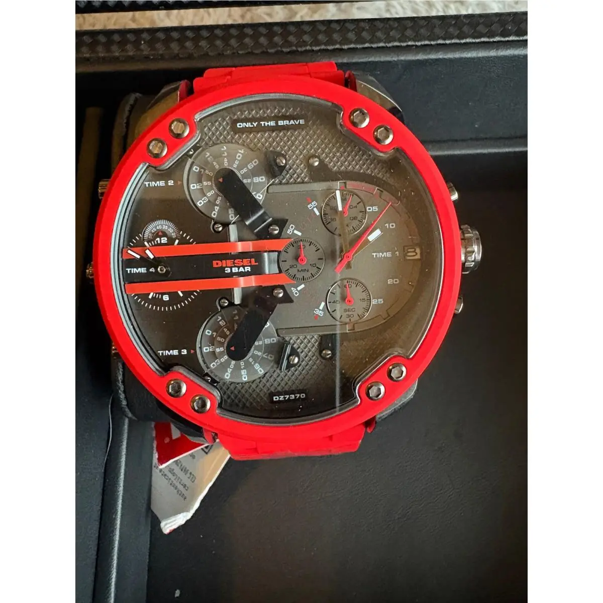 Diesel Mr Daddy 2.0 DZ7370 Mens 57mm Red Gunmetal Chronograph 4 Zone Watch