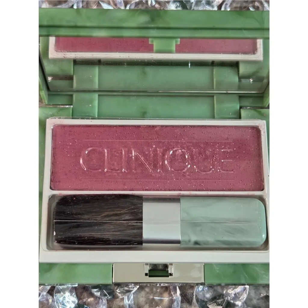 Clinique Soft Pressed Powder Blusher 22 Extra Clover Rare Hard TO Find