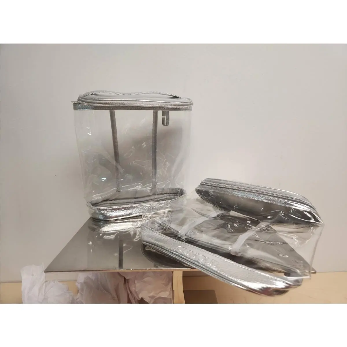 Clinique Silver Cosmetic Travel Storage Clear Pouches Set 6