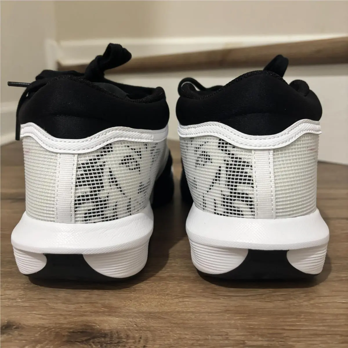 Nike shoes - Nike LeBron Witness - LeBron Witness - FB2239-103 - White 3