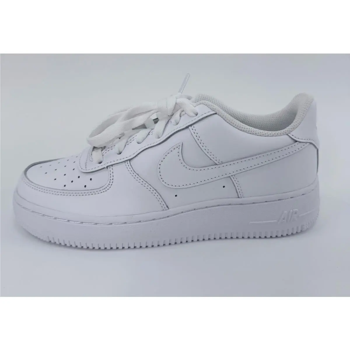 Air Force 1 DH2920-111 Youth Nike Air Force 1 LE GS Box May Be Distressed