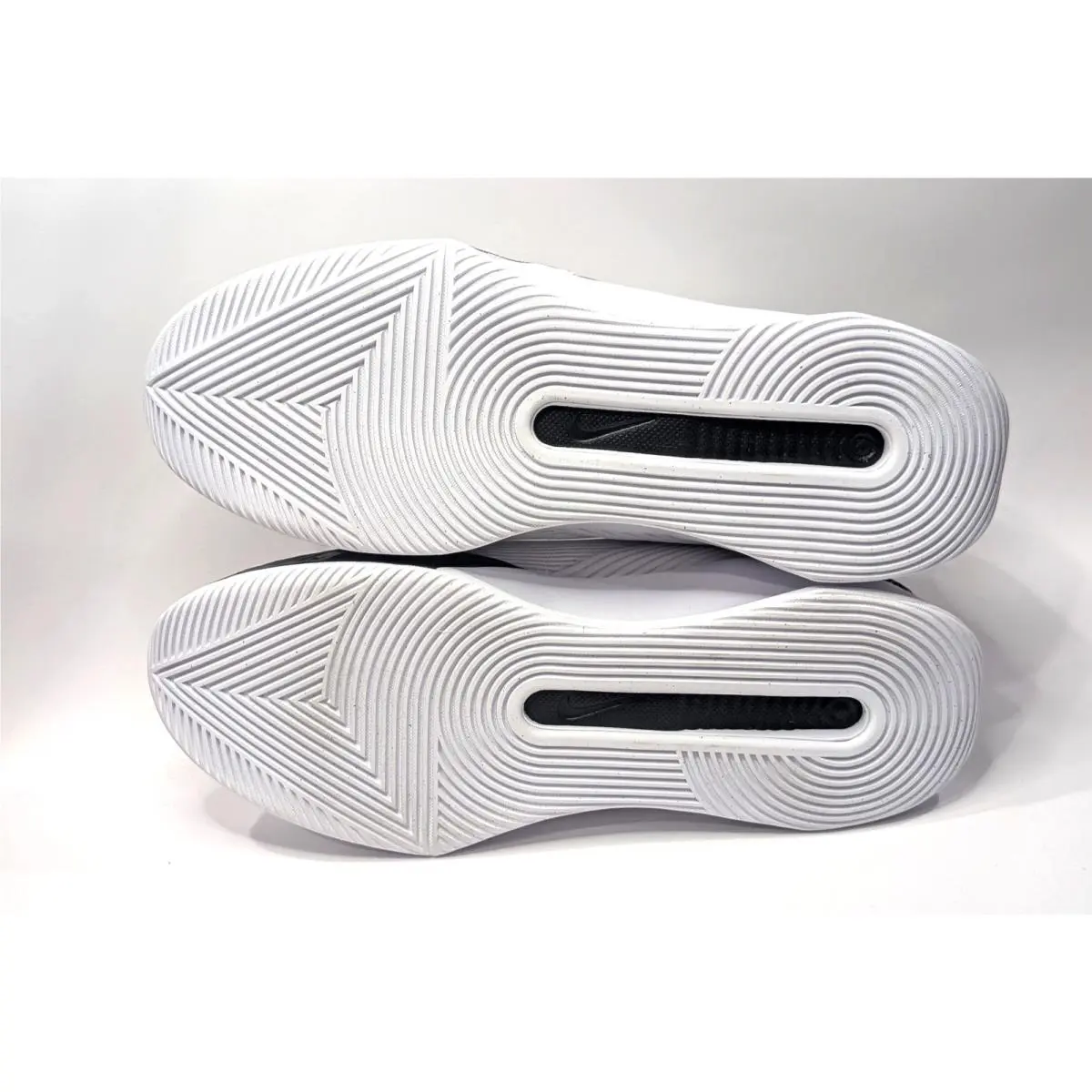 Nike shoes - Nike G.T Jump Academy - Jump Academy - FV5524-100 - White/Silver/Black 17