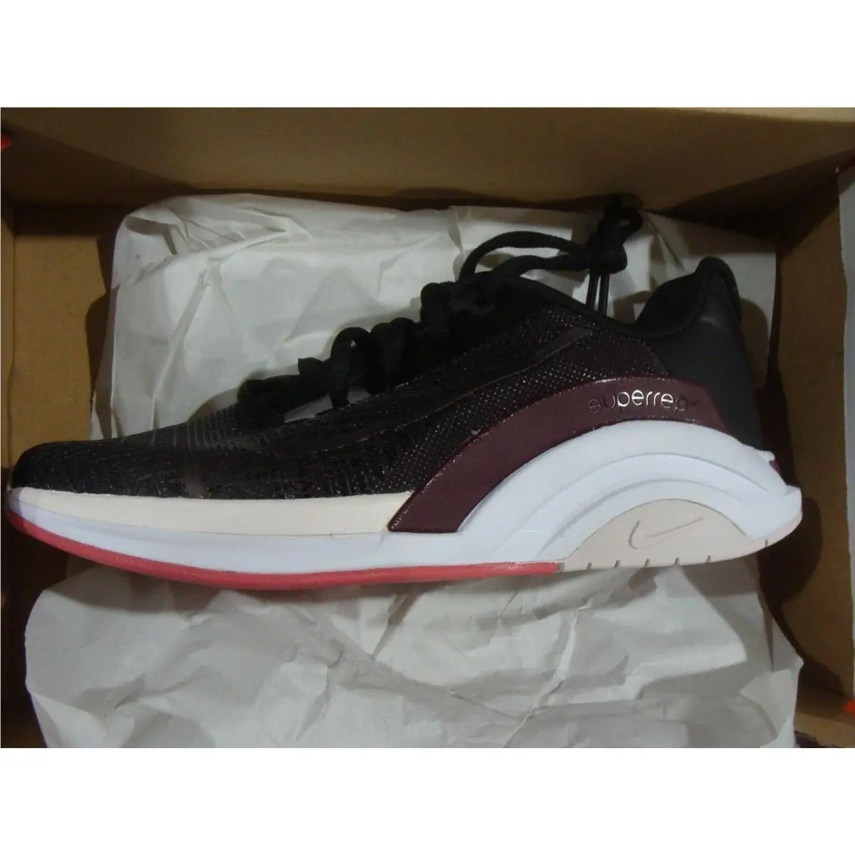 Nike shoes - BLACK/MTLC MAHDGANY BLACK 10