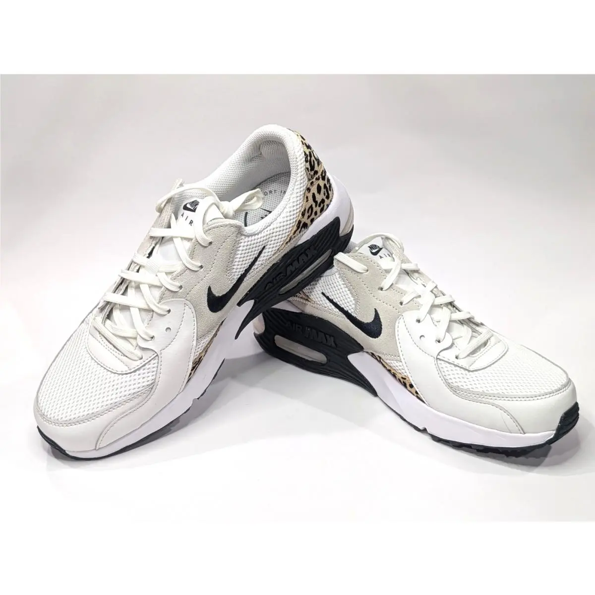 Nike Air Max Excee Summit White/black Women`s Sneakers - Size 9.5 HQ2115-100