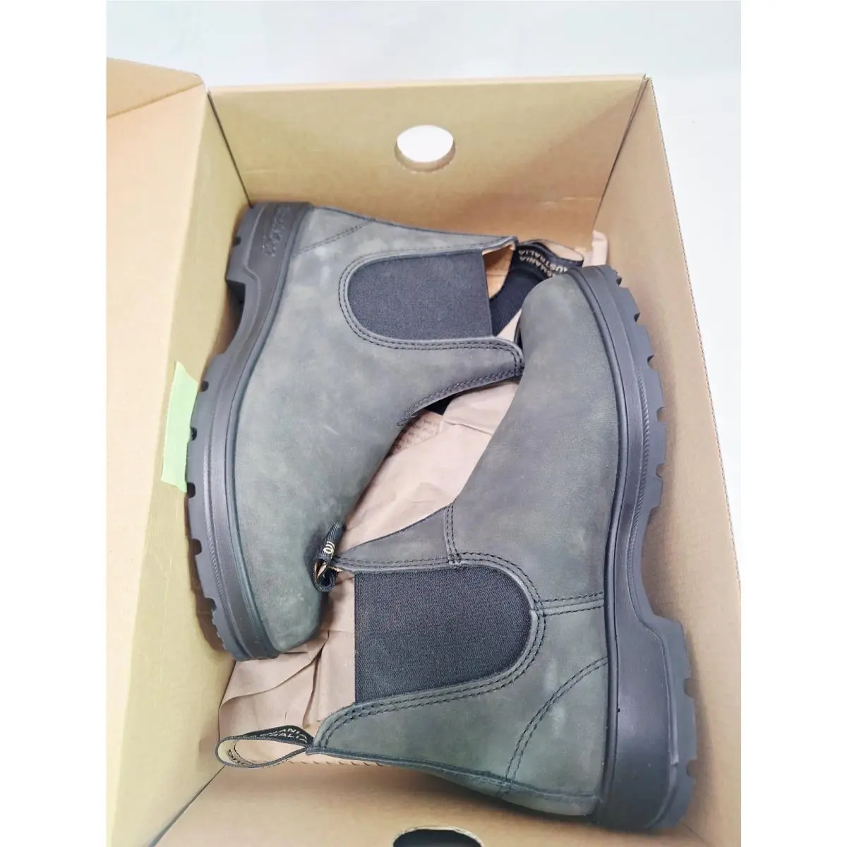 Blundstone shoes - 587 - Black (UPC: 9315891452779) 1