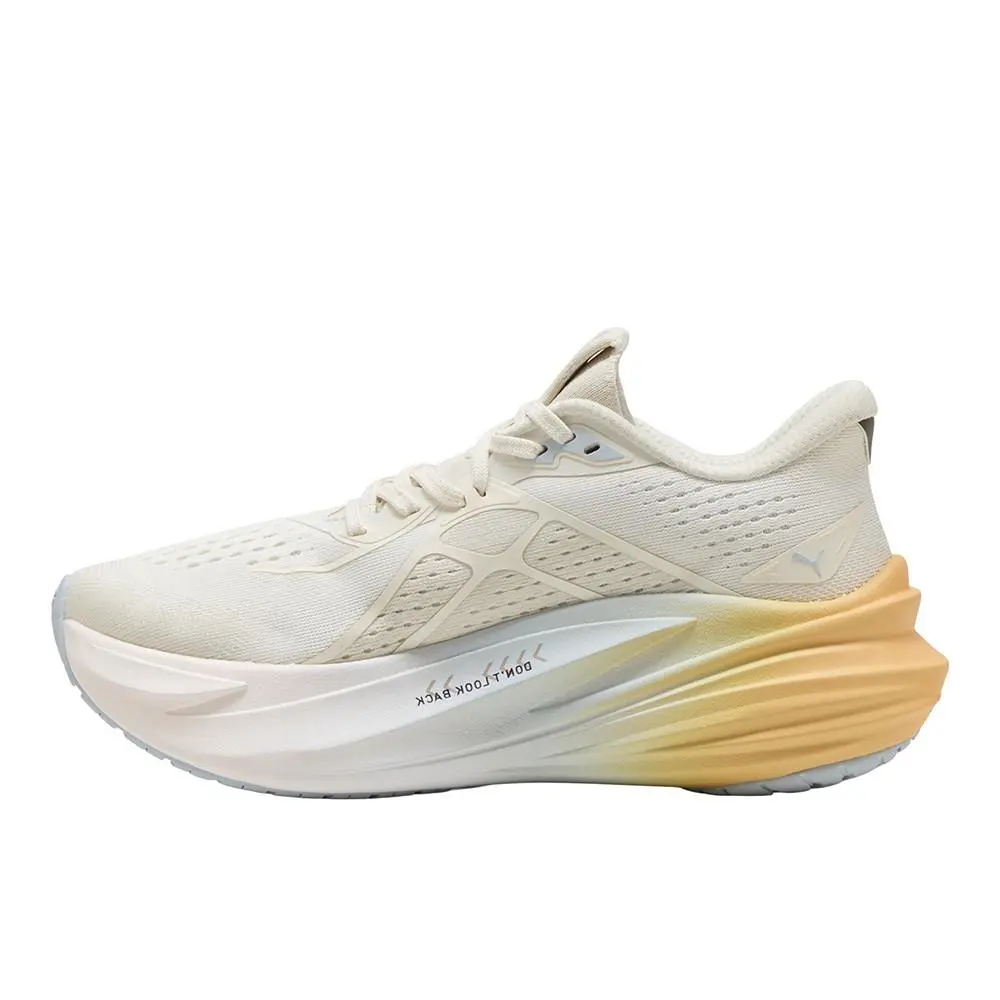 Puma shoes - PUMA Magmax Nitro 2 Run Club Running - 31291001 - White (UPC: 198556396675) 1