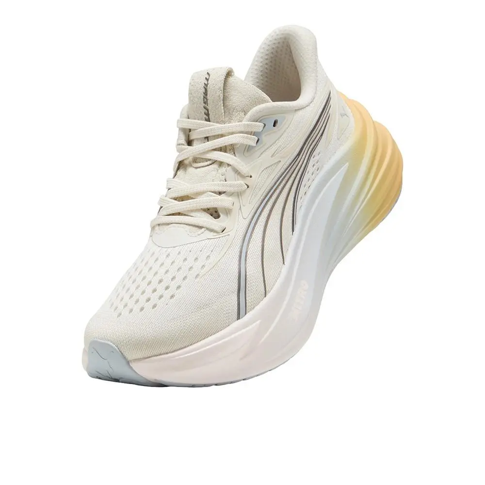 Puma shoes - PUMA Magmax Nitro 2 Run Club Running - 31291001 - White (UPC: 198556396675) 4
