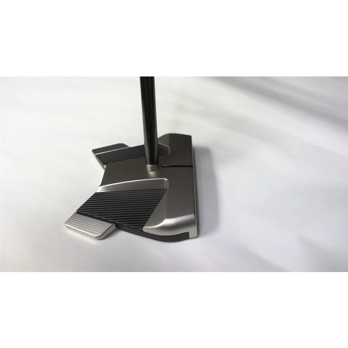 Scott  - SCOTTY CAMERON PHANTOM 11R OC 1