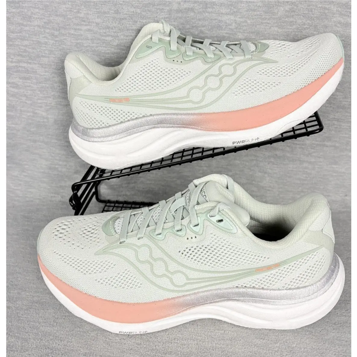 Saucony Ride 19 Sneakers Womens 10.5 W Green Pink Mist Cameo Running Comfort
