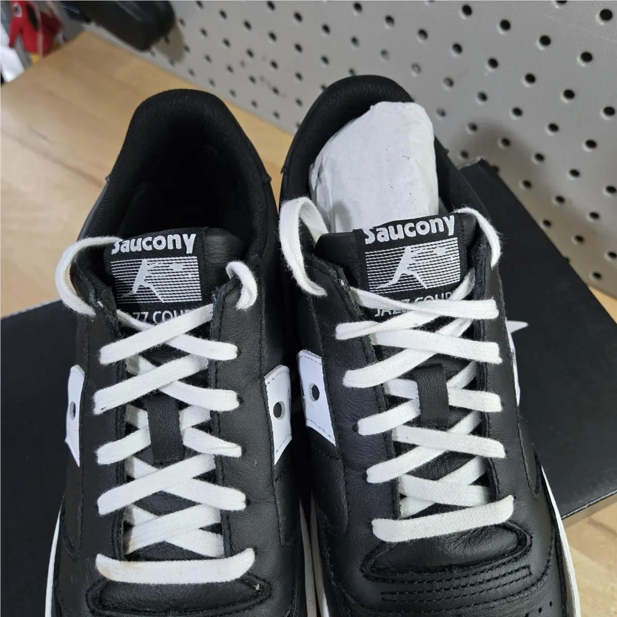 Saucony shoes - Saucony Jazz Court - Jazz Court - S70555-5 - Black 1