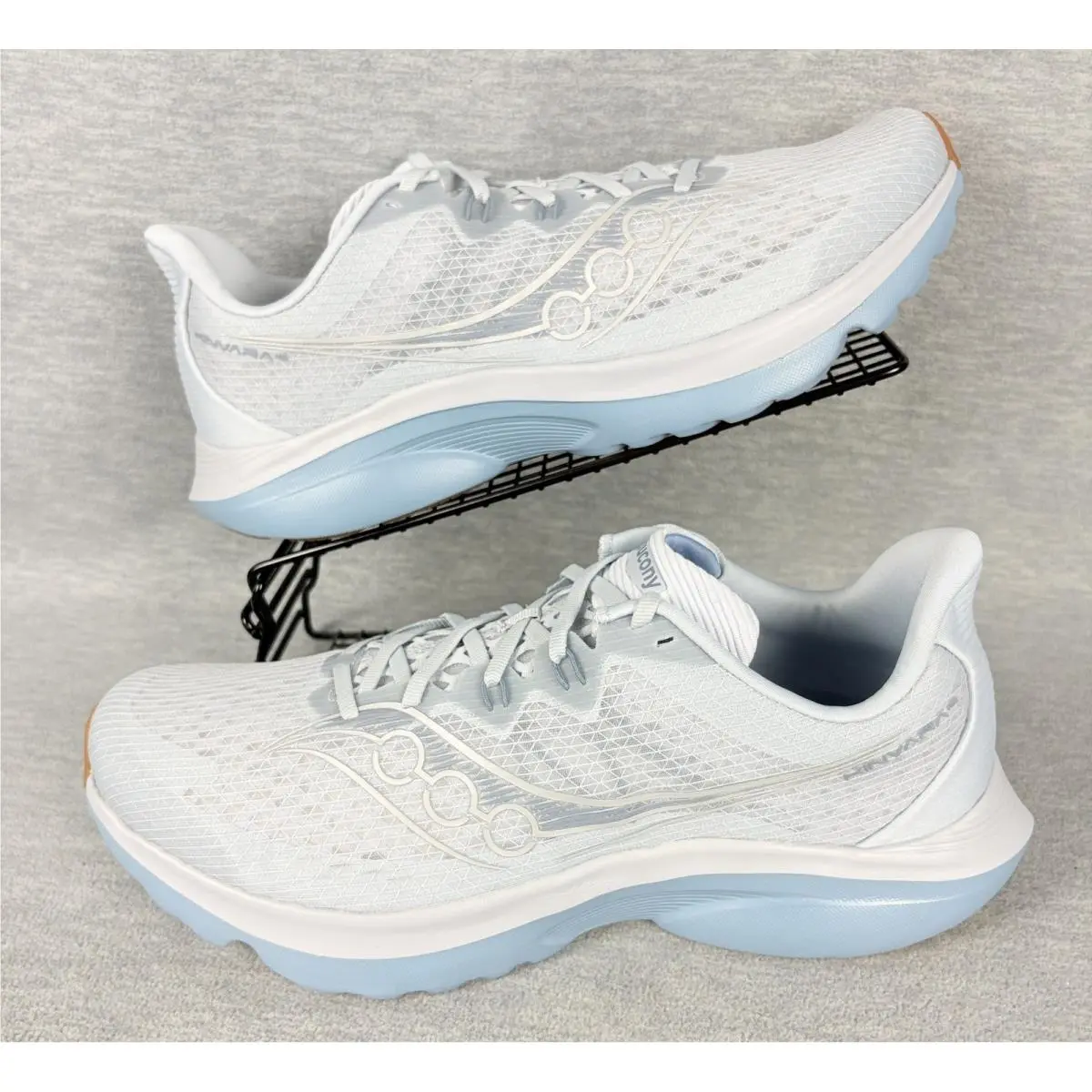 Saucony Kinvara 16 Running Sneakers Mens 13 M Blue Cloud Storm Grey Comfort