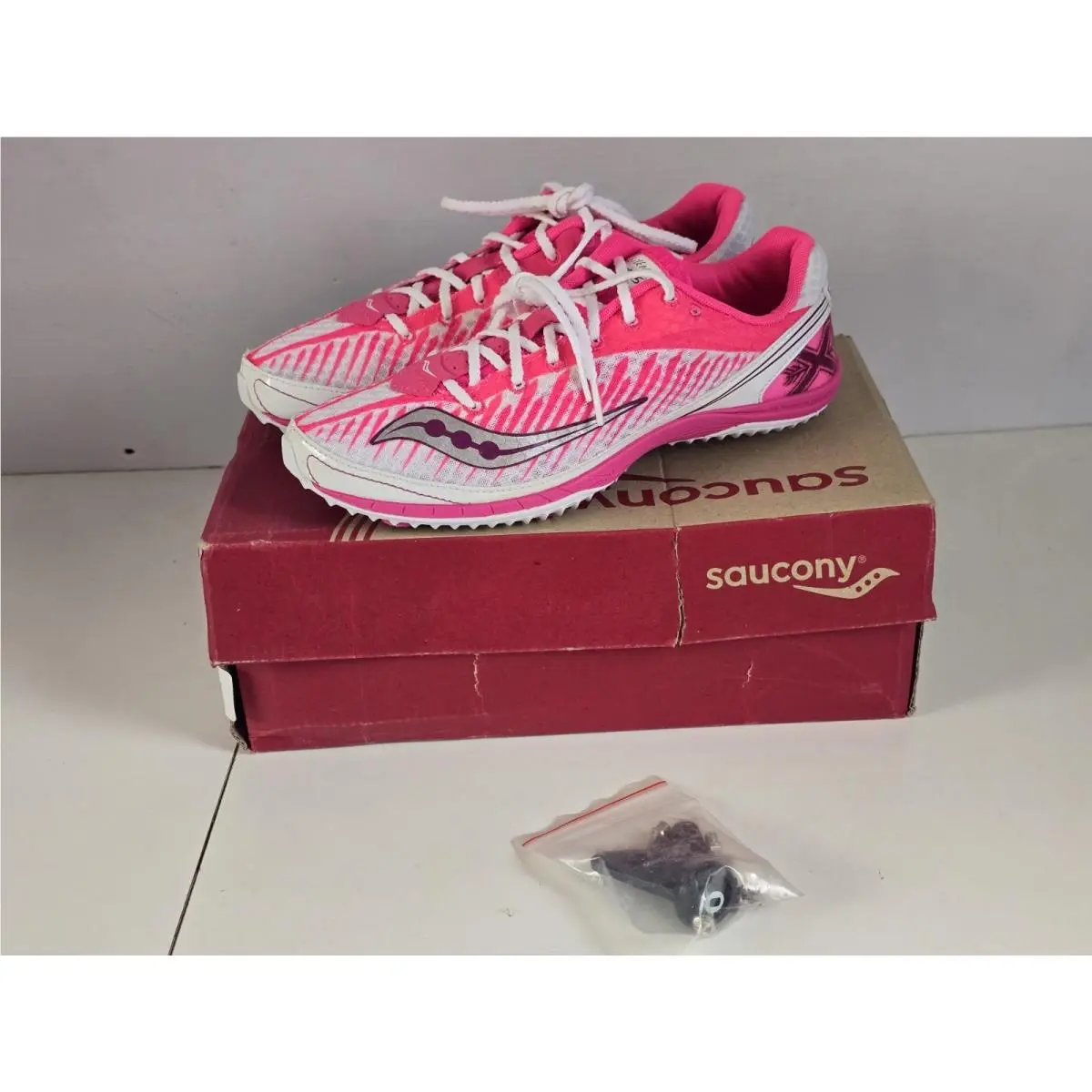 Saucony Kilkenny XC5 Fla Woman’s Shoes Size 8 with Cleats Spikes
