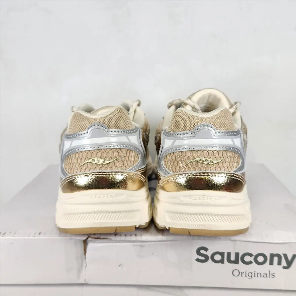 Saucony shoes - Gold 3