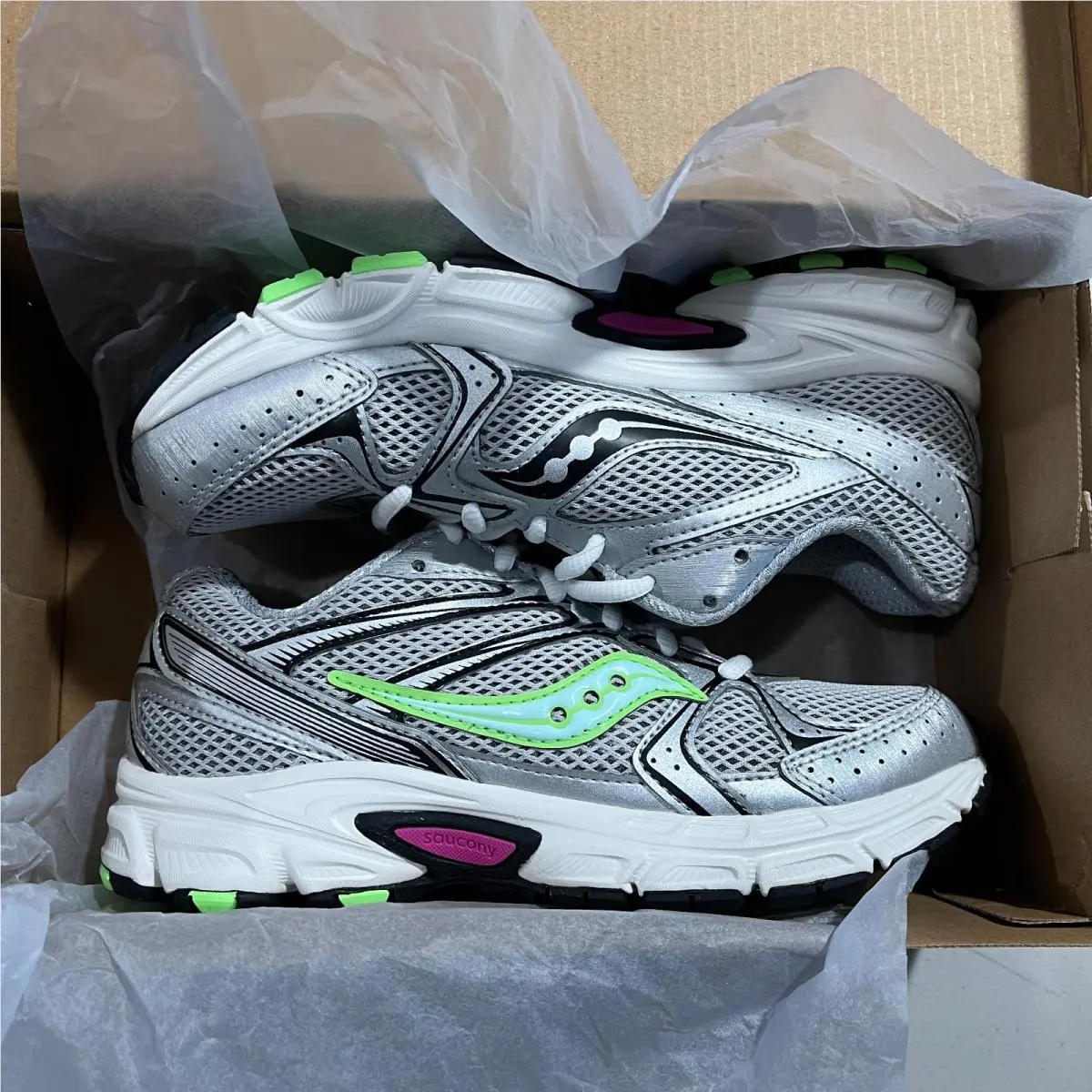 Saucony shoes - Saucony Ride - Ride - S60812-68 - Silver 1