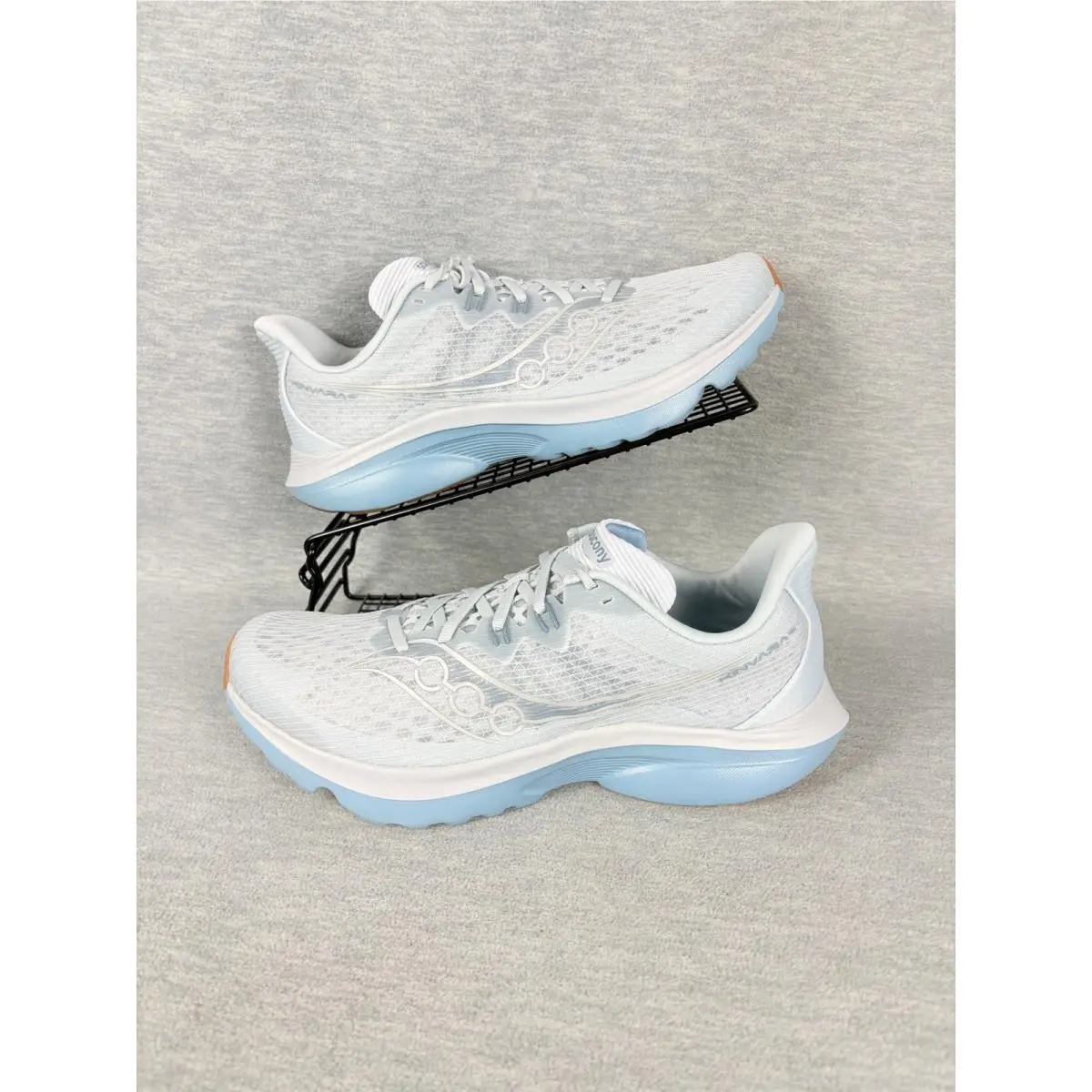 Saucony Kinvara 16 Running Sneakers Mens 11.5 M Blue Cloud Storm Comfort