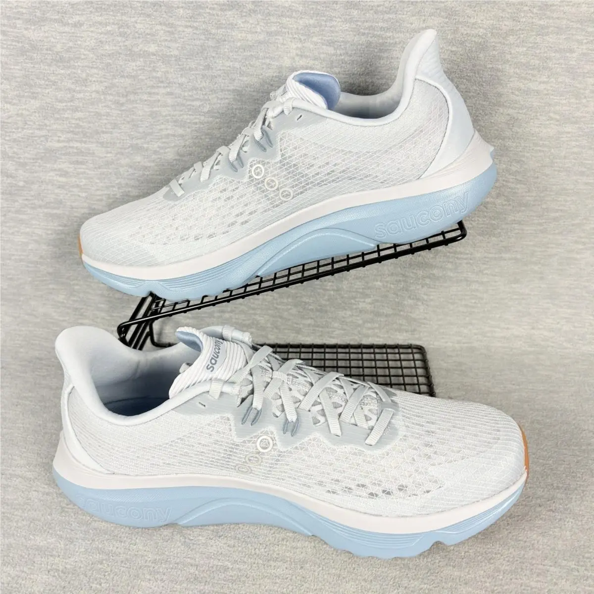 Saucony shoes - Saucony Kinvara 16 - Kinvara - Gray 0