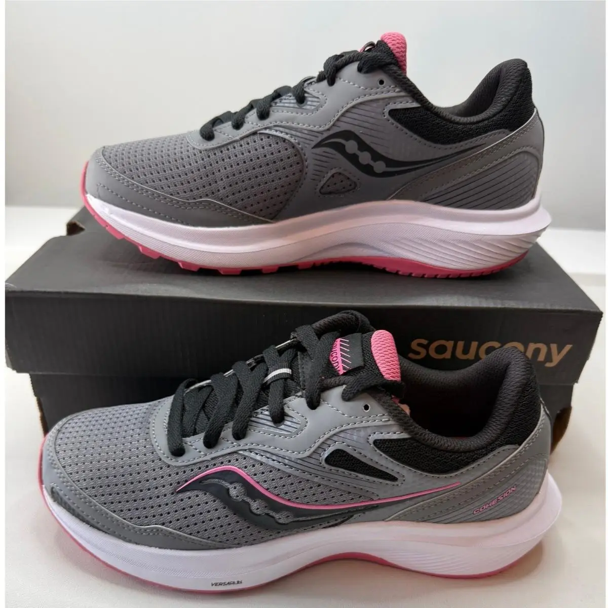 Saucony Cohesion 16 Womens 7.5 Wide Running Shoes Charcoal Petal S10782-15