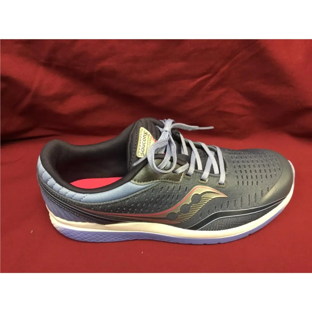 Saucony S-kinvara 11 Girls S75000-4 Grey Sneakers Size 6.5 Medium