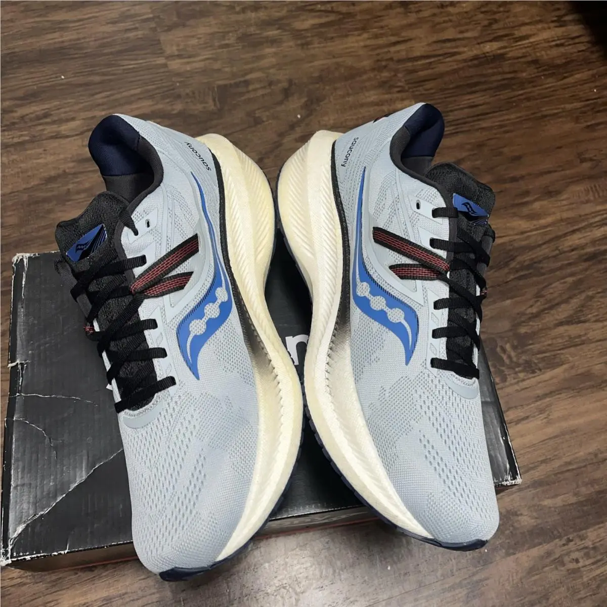 Saucony shoes - Saucony Triumph 20 - Triumph - S20759-16 - Blue 3