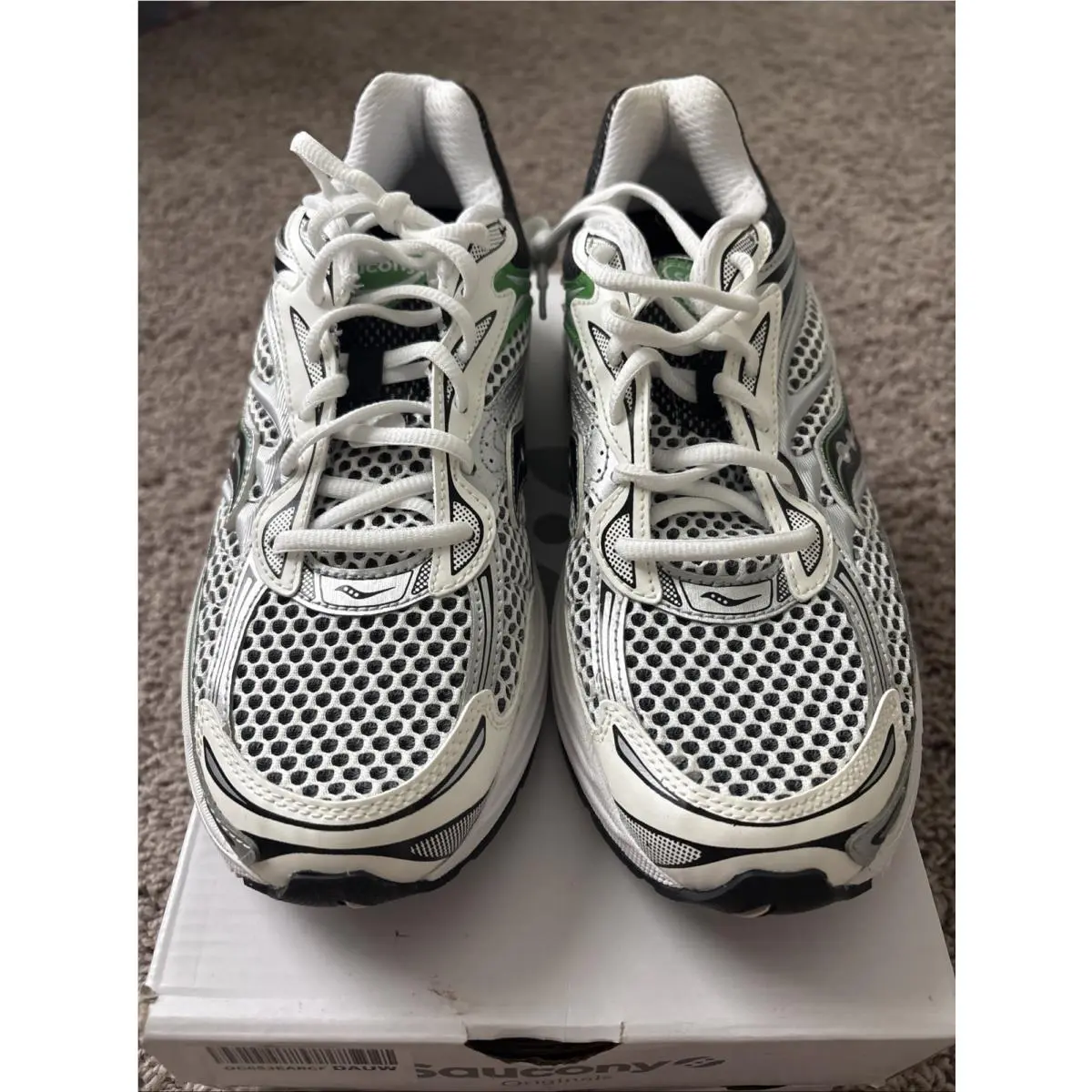 Saucony OG Progrid Omni 9 Silver Green S70739 17 Size 9.5 Mesh Runner Y2K Grey - Silver, Manufacturer: Silver/Green