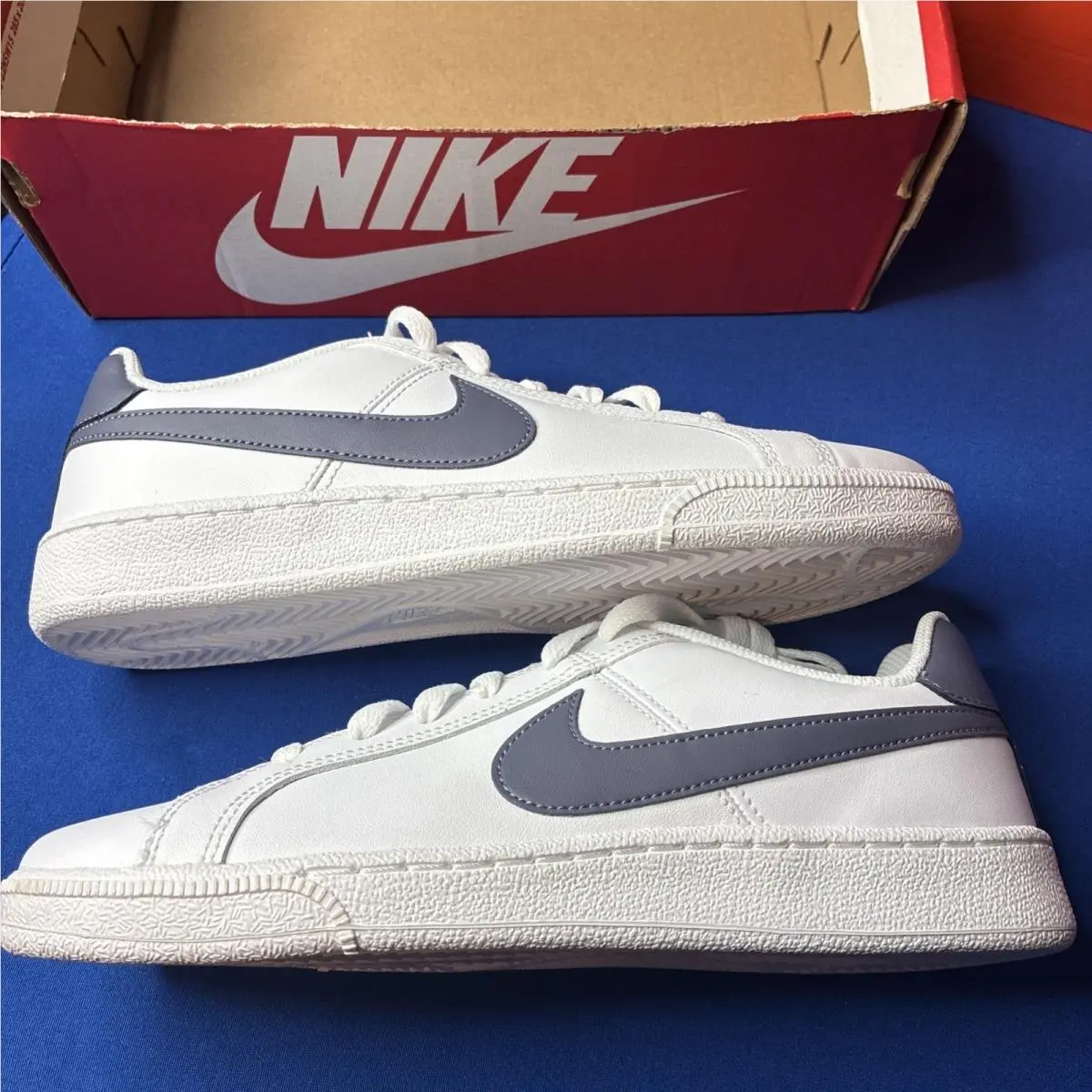 Nike Court Royale 794747-105 White Light Carbon Men Shoes Size 7 Men’s