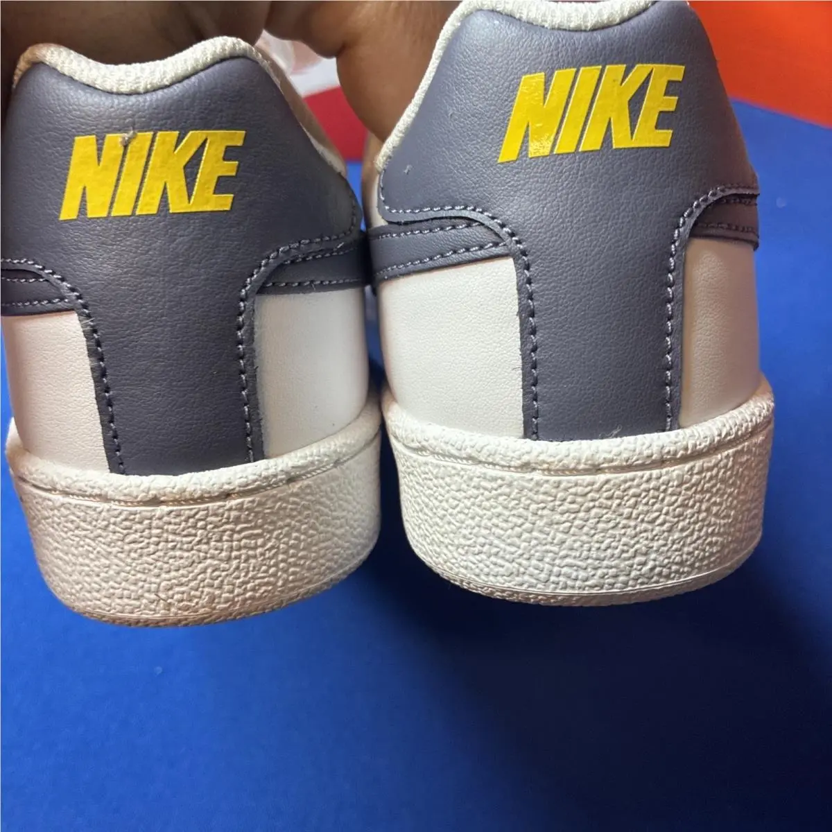 Nike shoes - Nike Court Royale - Court Royale - 749747-105 - White 2
