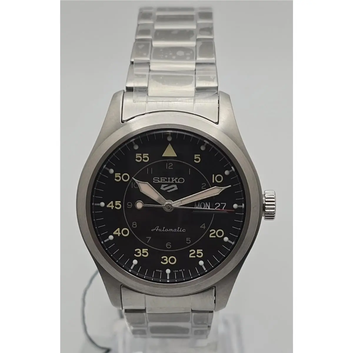 Seiko 5 Sports Field Series SRPH27K1 Automatic 39.4mm 4R36 Day/date