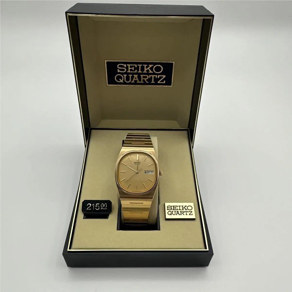 Vintage  Quartz 6533 5029 Gold Tone Day Date Tank Watch w Box Nos Works by Seiko