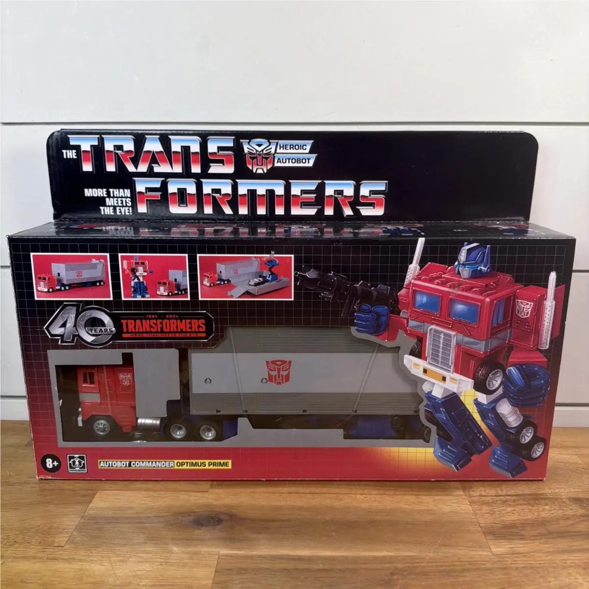 Transformers G1 Walmart Exclusive 40th Anniversary Optimus Prime Ships Fast