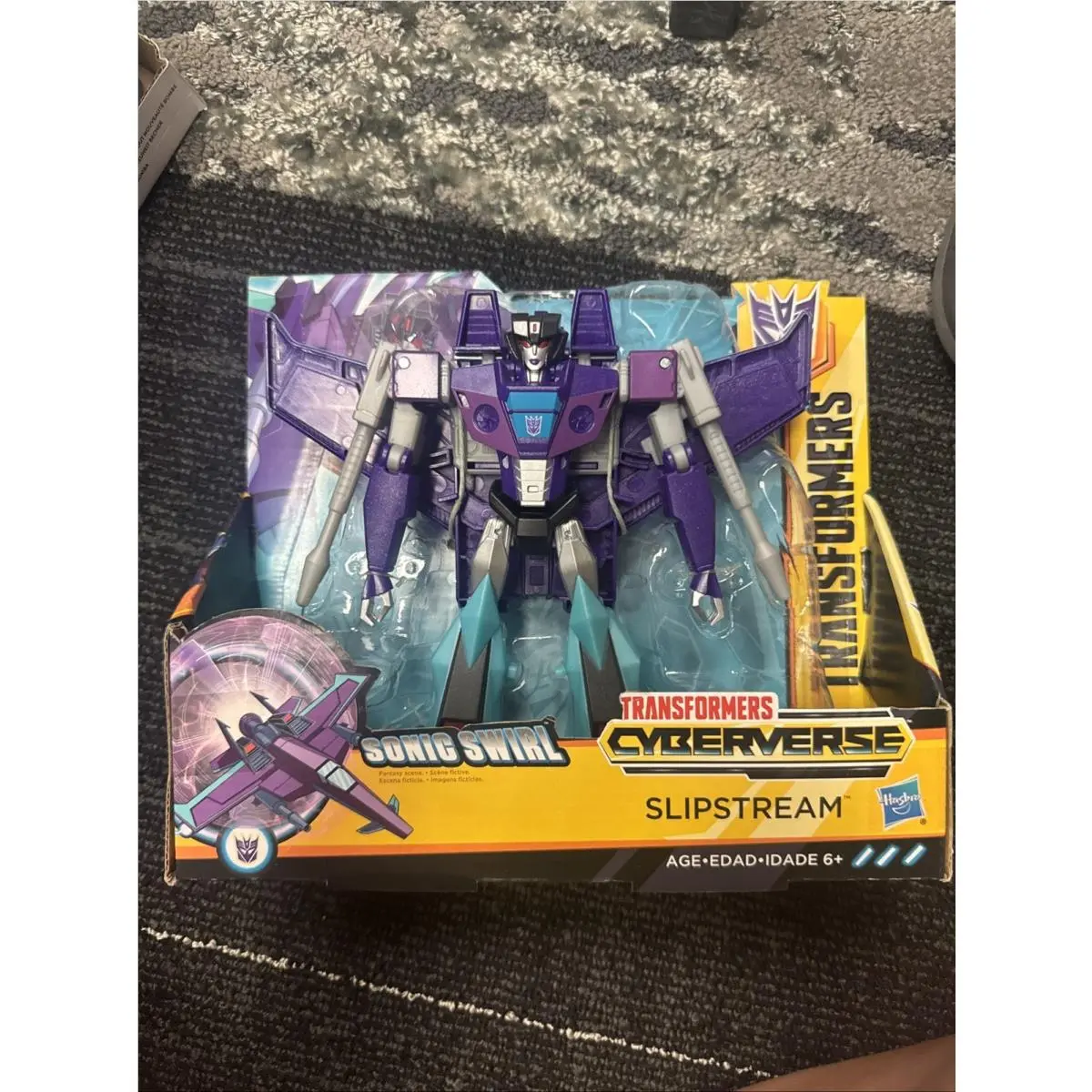 Transformers Cyberverse Slipstream / Sonic Swirl Action Figure