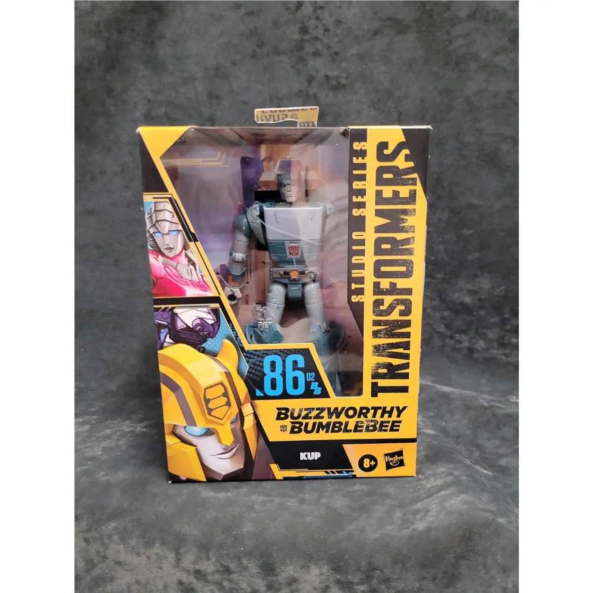 Hasbro 86-02BB Buzzworthy Bumblebee 4.5 Transformers Action Figure