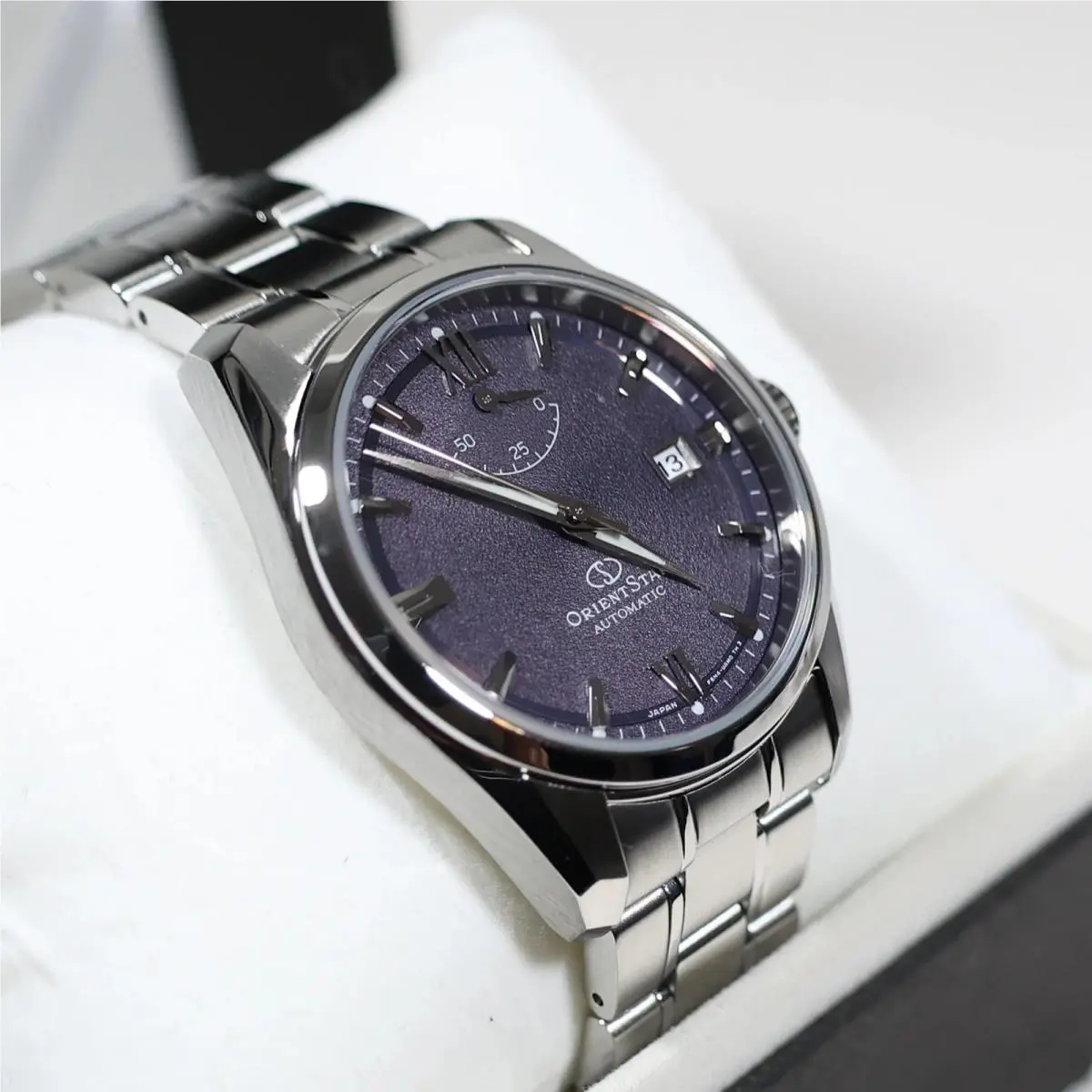 Star Automatic Purple Dial Stainless Steel Men`s Watch RE-AU0112V00B by Orient
