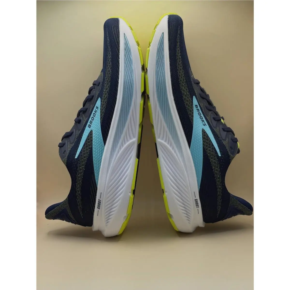 Brooks shoes - Brooks Ghost - Ghost - Blue 2