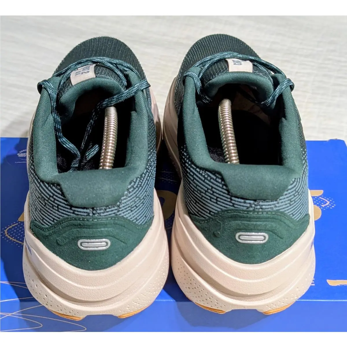 Brooks shoes - Brooks Ghost Max 2 - Ghost Max - 1104311D324 - Green 5