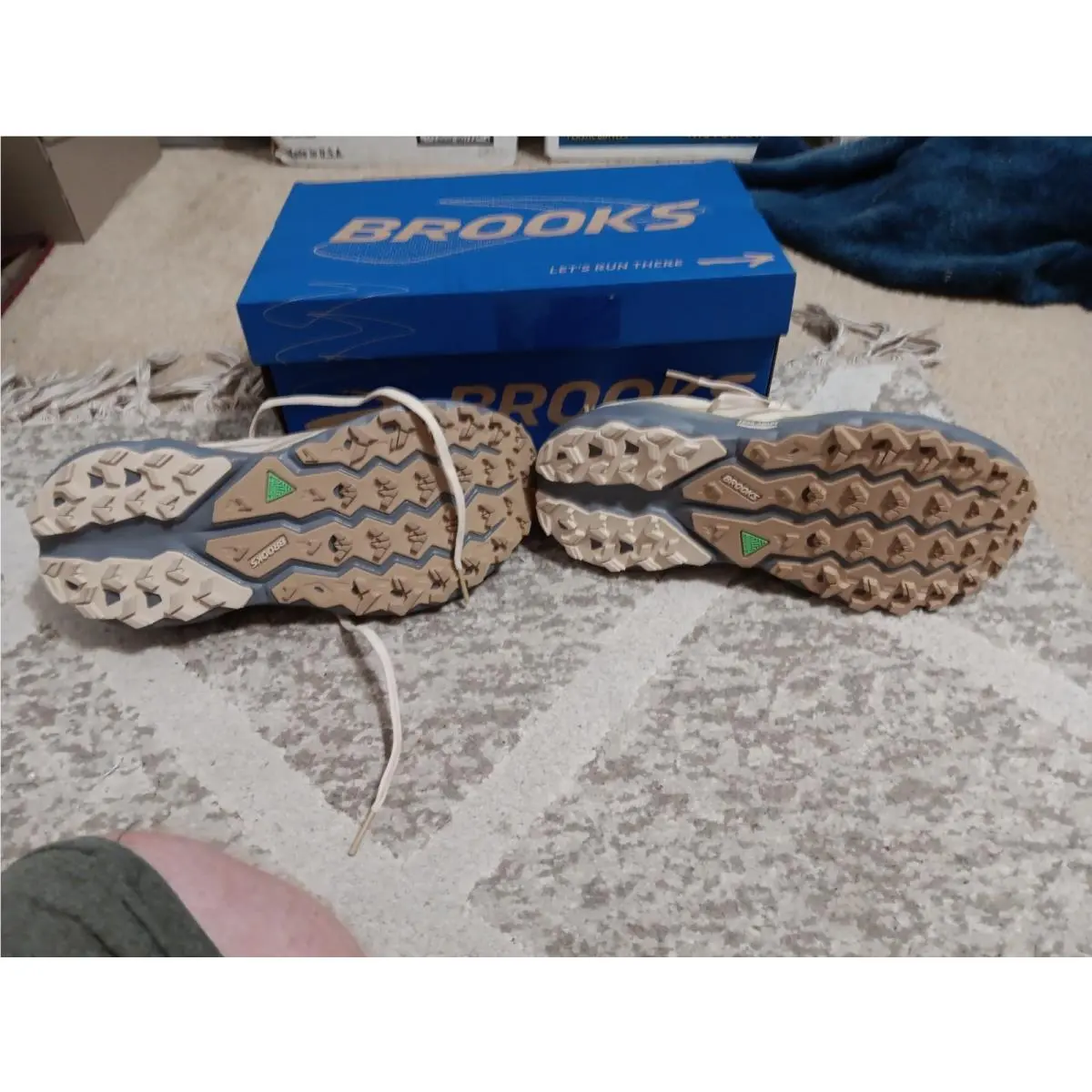 Brooks shoes - Brooks Cascadia 19 - Cascadia - 1204461b277 - Beige 12