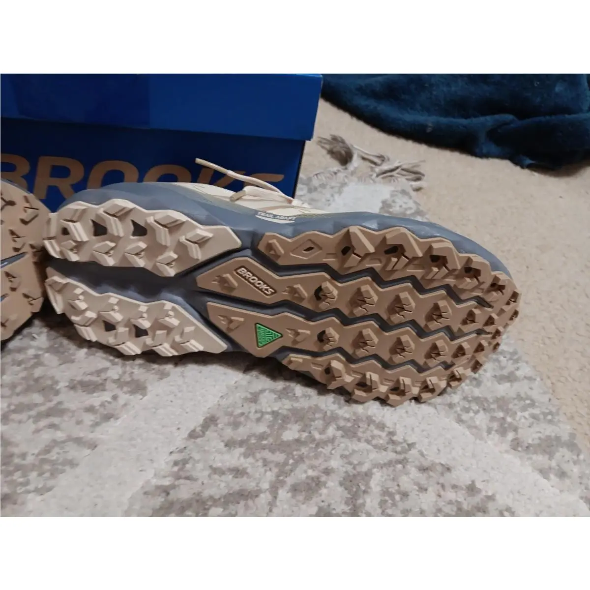 Brooks shoes - Brooks Cascadia 19 - Cascadia - 1204461b277 - Beige 14