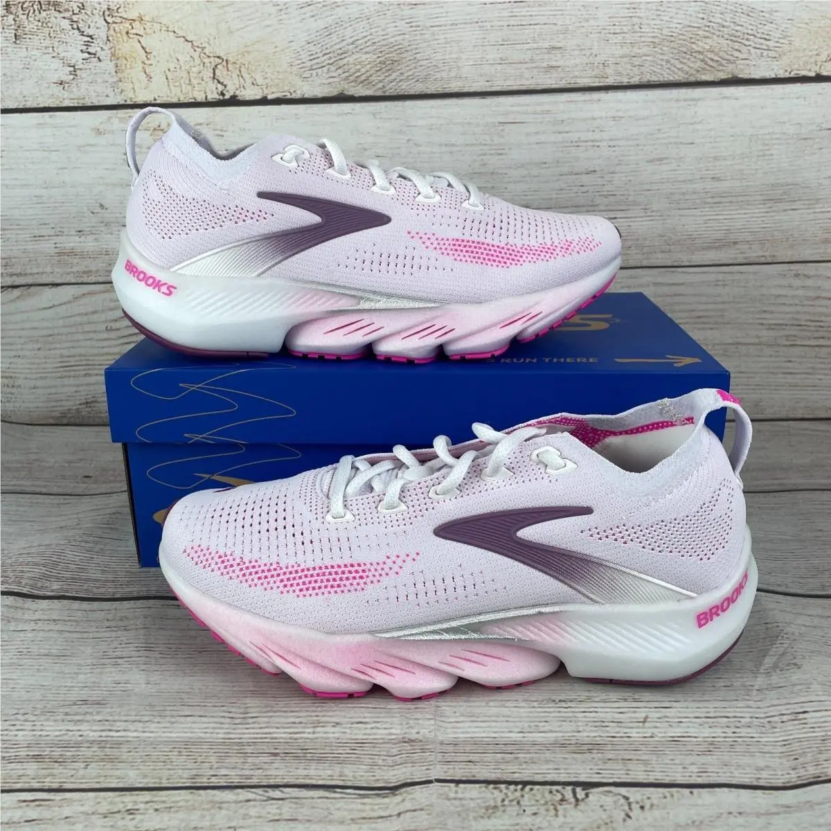 Brooks Glycerin Flex Womens Sz 8.5B Running Shoes White Cyber Pink Argyle Walk
