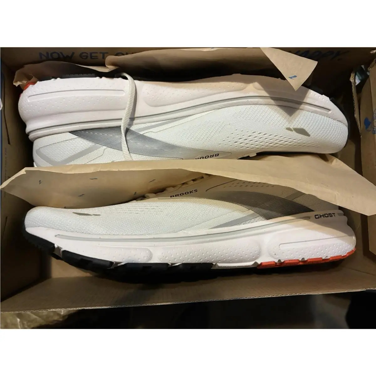 Men’s Brooks Ghost 15 SZ 11 White