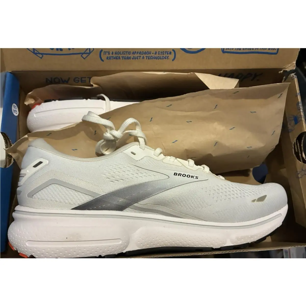 Brooks shoes - Brooks Ghost 15 - Ghost - White 0