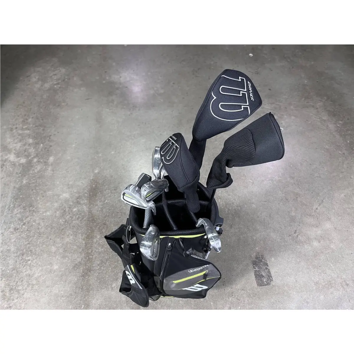Wilson Velocity Tour Club Set Driver 3W 5H 6-PW+SW Putter Uniflex Mens RH HC