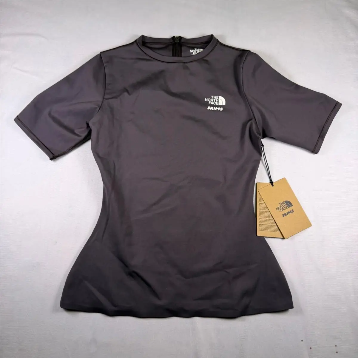 The North Face x Skims Short Sleeve Base Layer Top Phoenix Size Medium