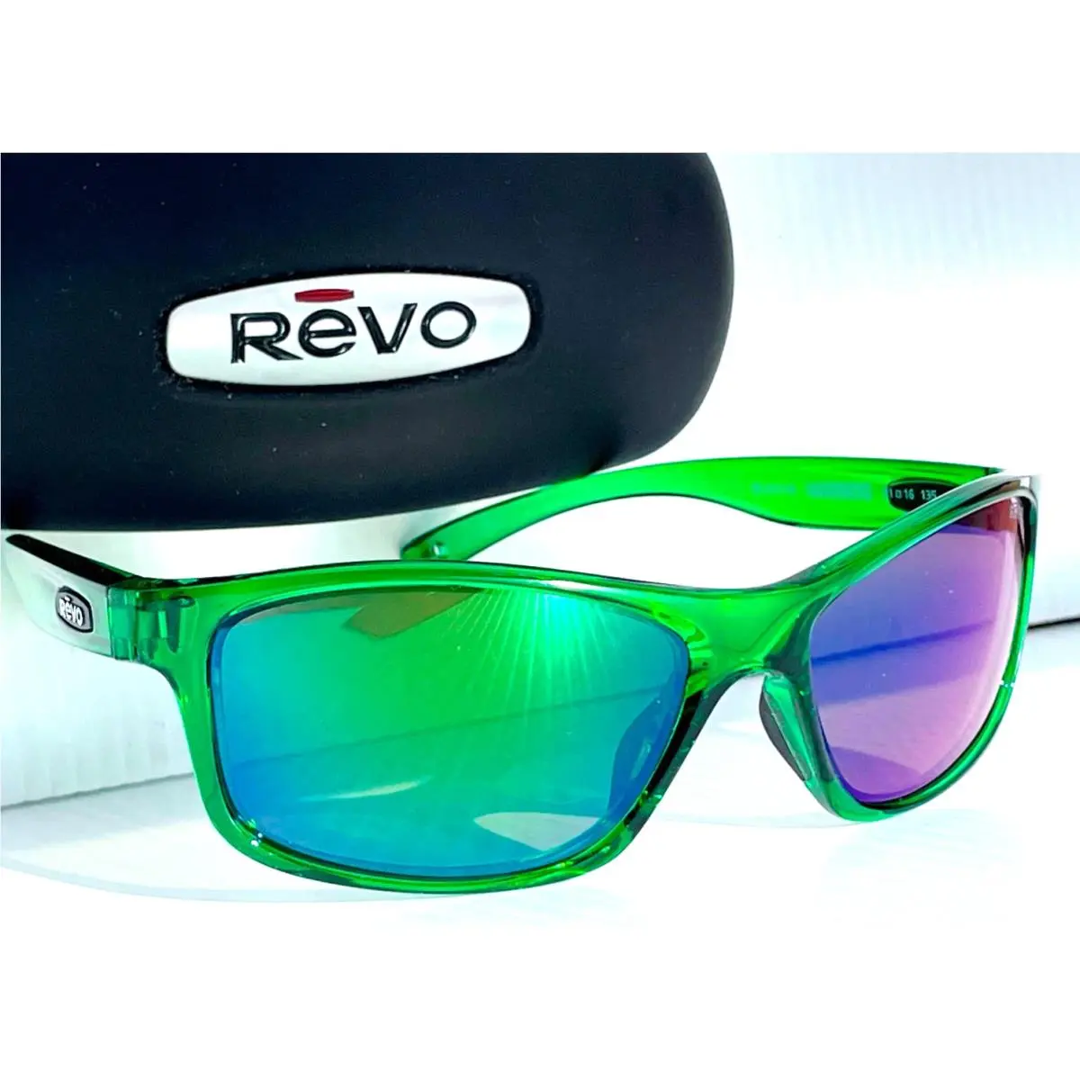 Revo Harness Crystal Green with Polarized Evergreen Lens Sunglass 4071 08 GN