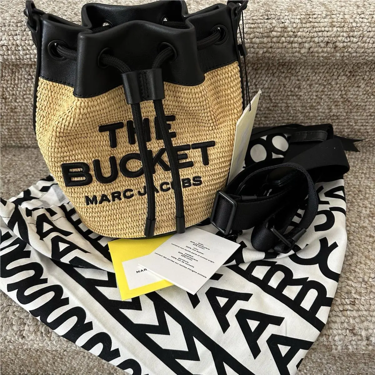 Marc Jacob’s The Bucket’ Bag Woven Leather Shoulder Bag Black Purse Rare