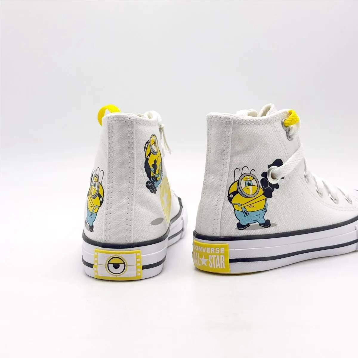 Converse shoes - White 9