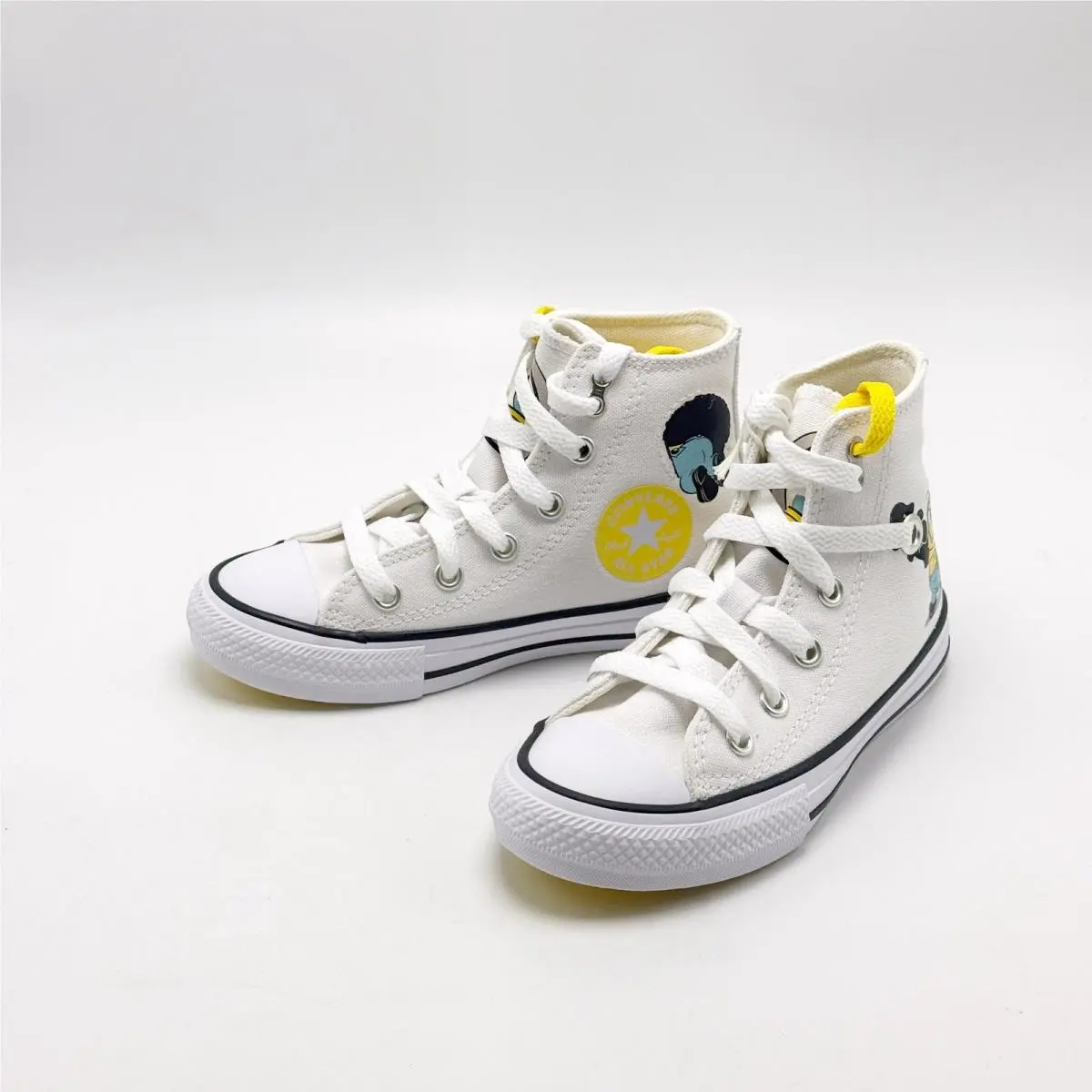 Converse shoes - White 7