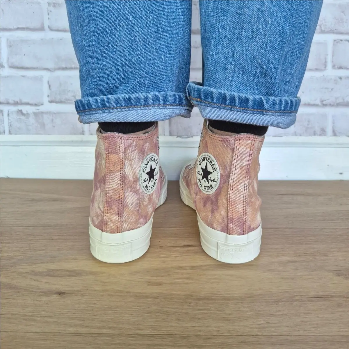 Converse shoes - Chuck 70 Hi - Chuck - A11841C - Pink (UPC: 194435561219) 3
