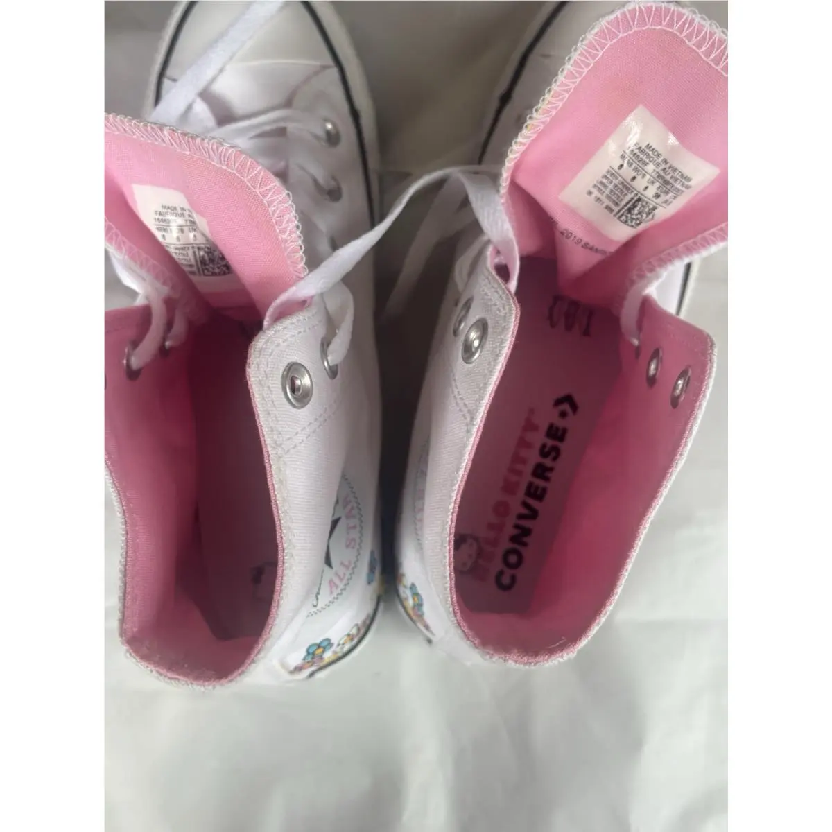 Converse shoes - Converse Hello Kitty - Hello Kitty - 164631F - White 11